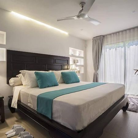 Villa Nirvana - Beachfront Tropical Chic 4Br Haven In Cape Panwa, Phuket 반 아오 마크함 외부 사진