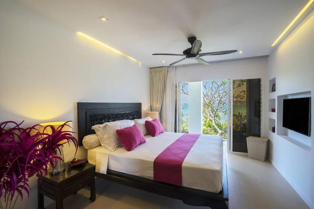 Villa Nirvana - Beachfront Tropical Chic 4Br Haven In Cape Panwa, Phuket 반 아오 마크함 외부 사진